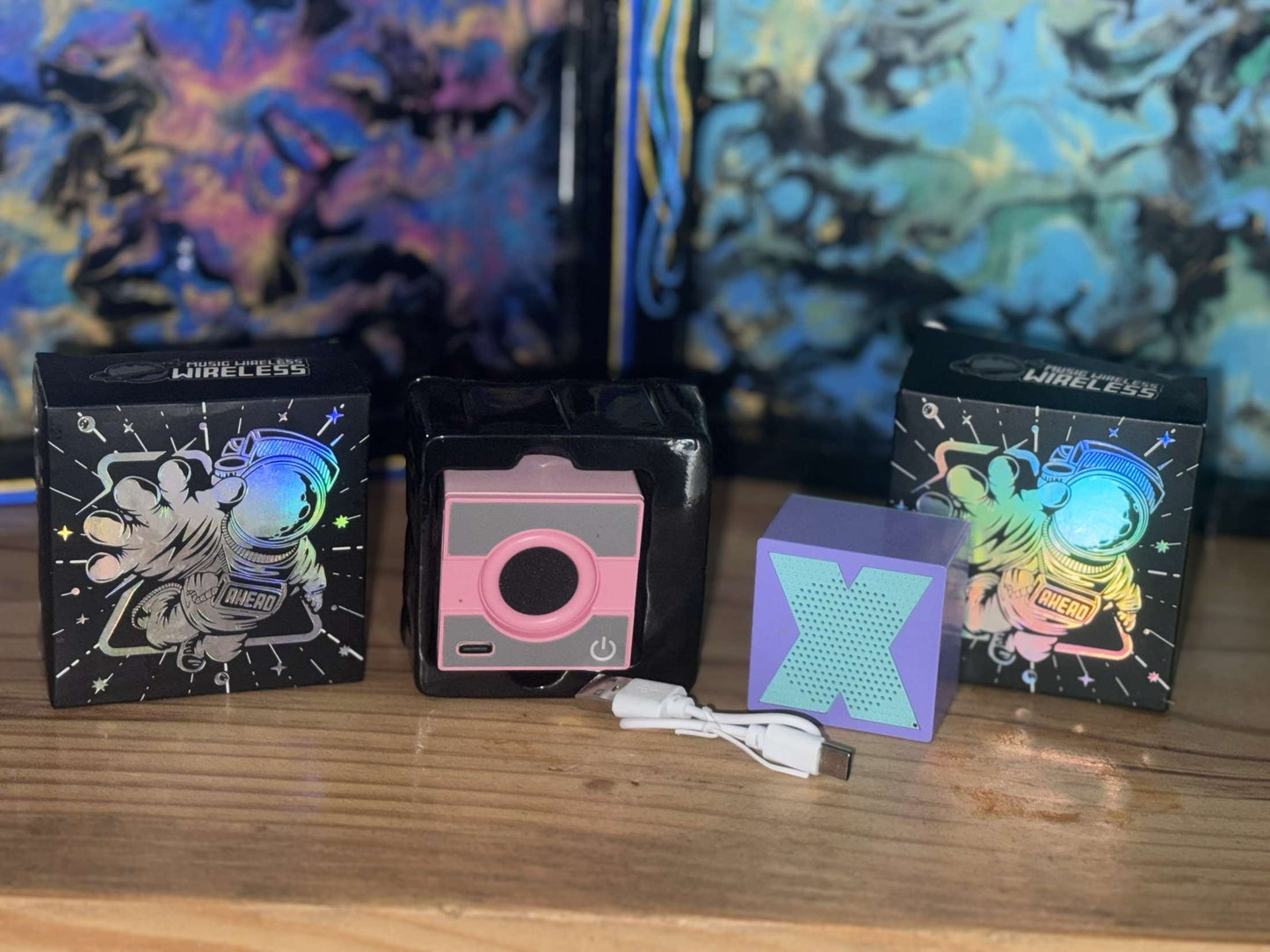Mini speakers